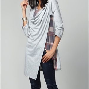 Gray & Plaid Cowl Neck Split-Hem Tunic